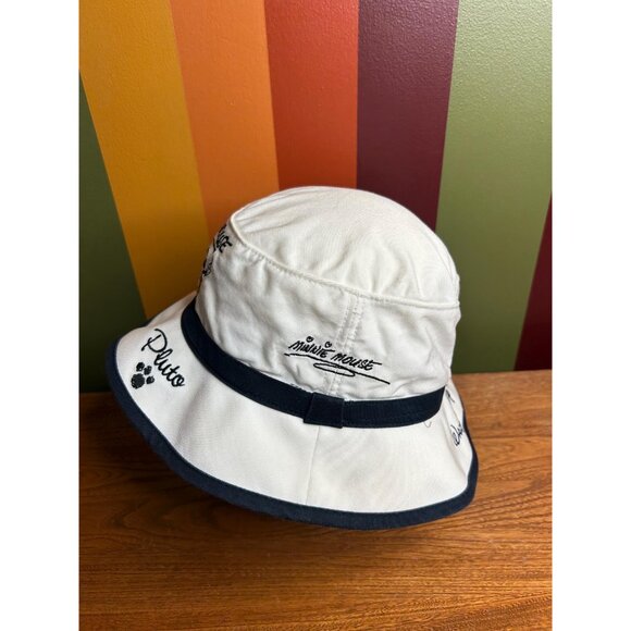 Vintage Mickey mouse autographed white bucket outdoor sun hat parks Walt Disney - Picture 6 of 8